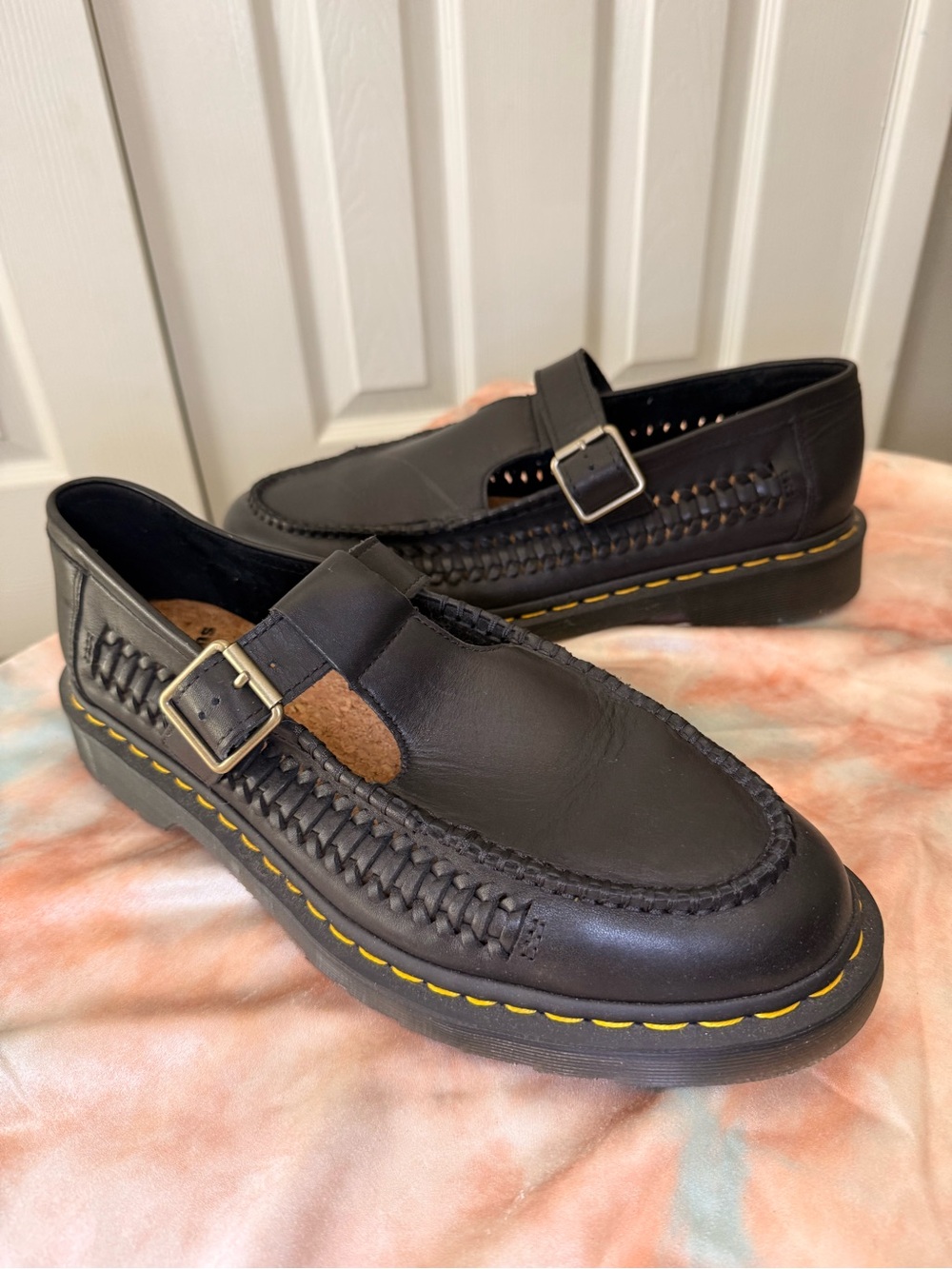 Dr. Martens ADRIAN T-BAR
LEATHER MARY JANE SHOES